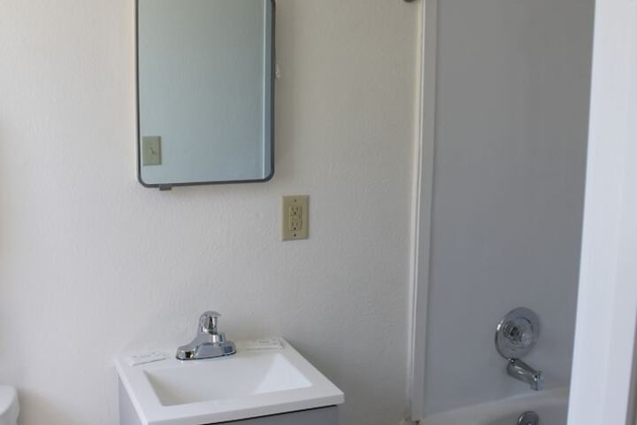 Room 14 of 36