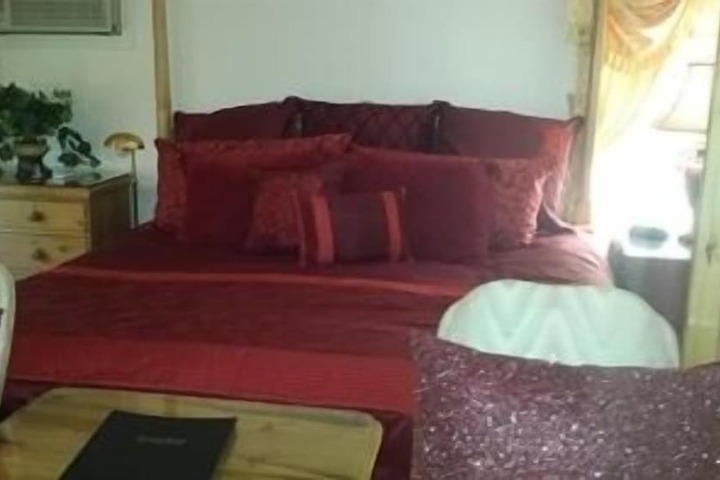 Room 34 of 47