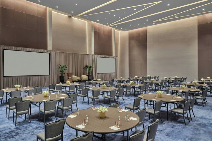 The St. Regis Chicago