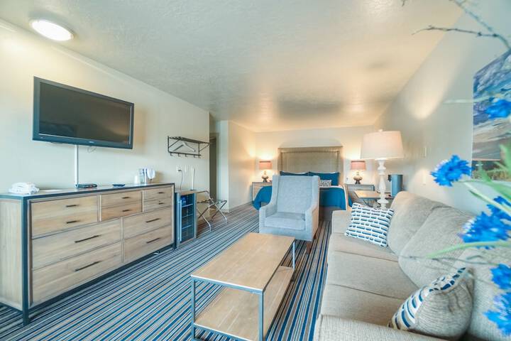 Blue Lakes Inn & Extended Stay