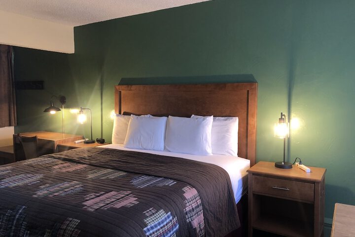 Room 19 of 44