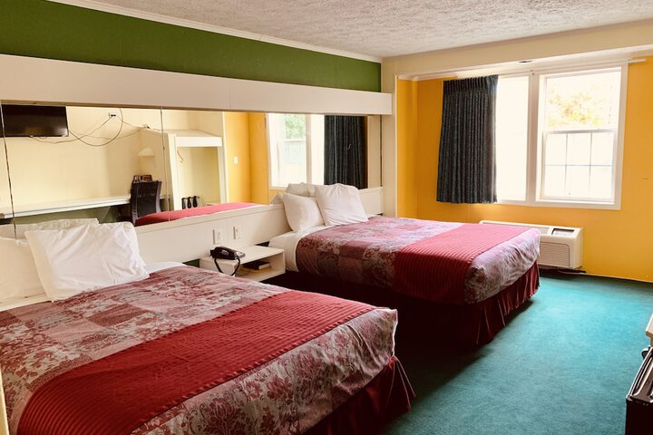 Room 18 of 26