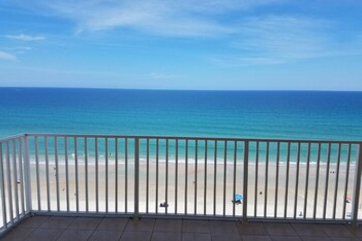 Northeast Corner Penthouse 3 BR 3 BA Sanibel 1102