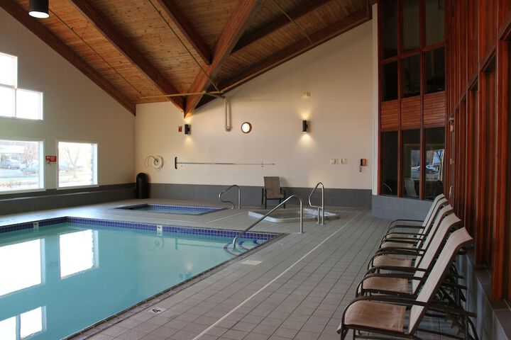 Pool 6 of 41