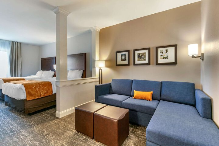 Comfort Suites North Tupelo