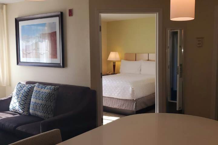Room 20 of 31