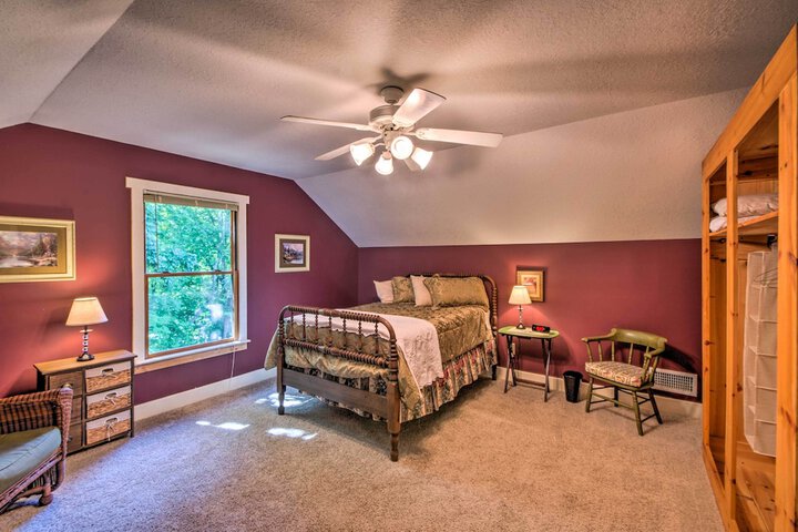 Tryon House w / Hot Tub - Near Equestrian Centers!