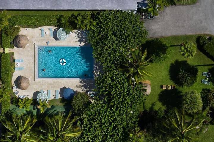 Pool 6 of 60
