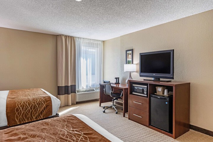 Room 20 of 39