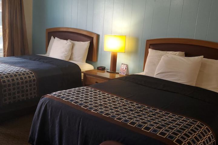 Room 16 of 37