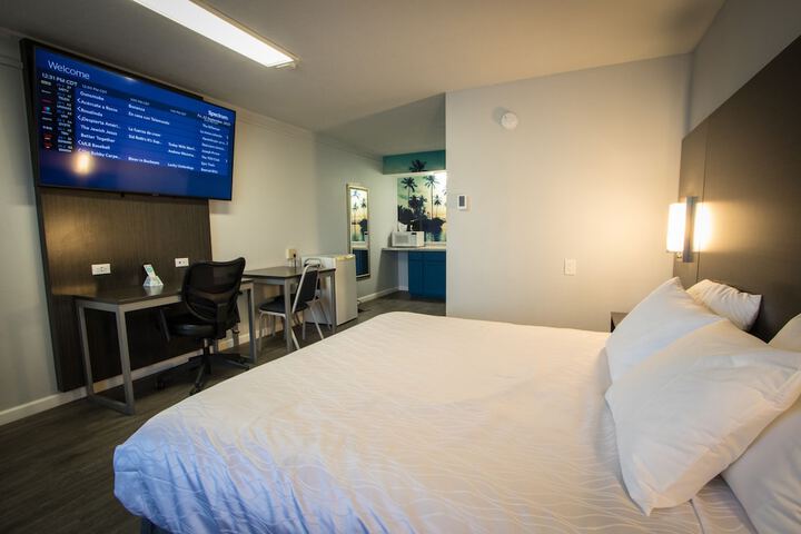 Room 68 of 120