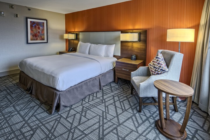 Hilton Knoxville Airport
