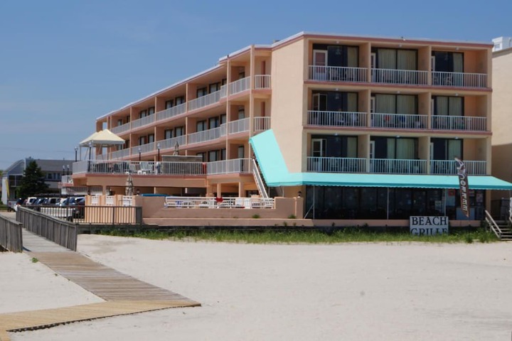 Hotel 3 of 56