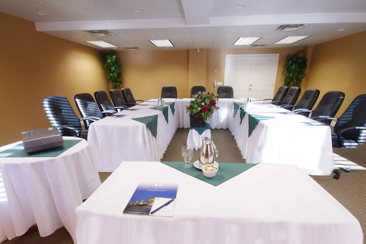 South Thompson Inn & Conference Centre