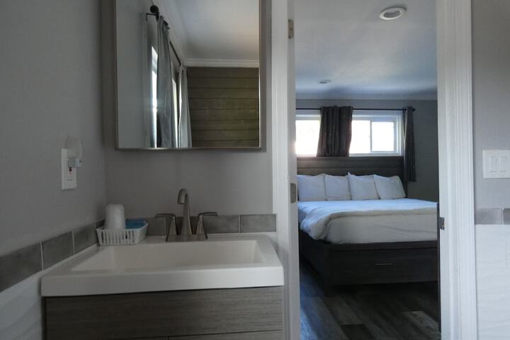 Aquastar Inn