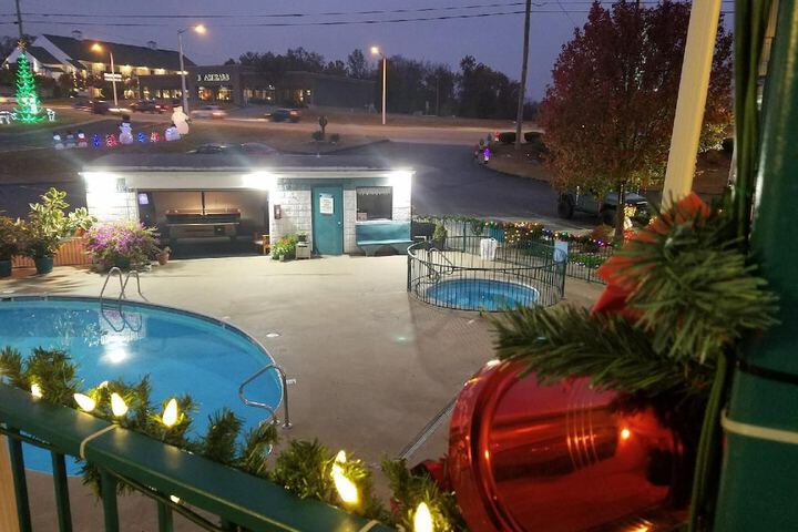 Hotel 4 of 55