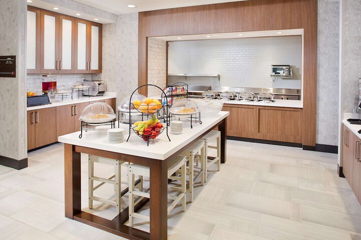 Hilton Garden Inn Dallas / Arlington South