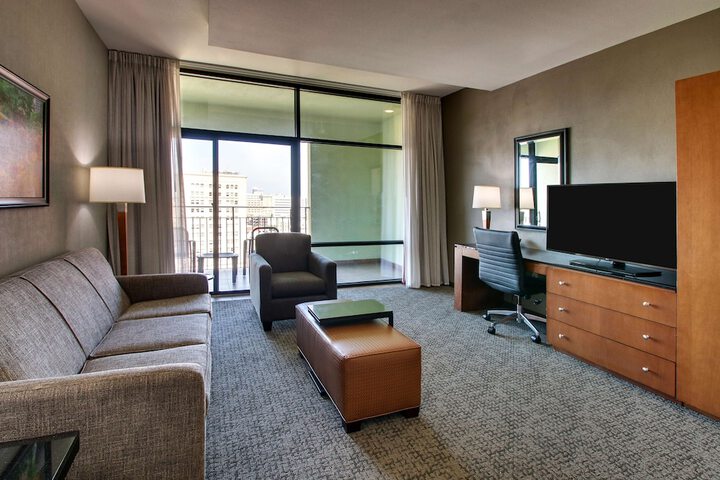 Room 101 of 168