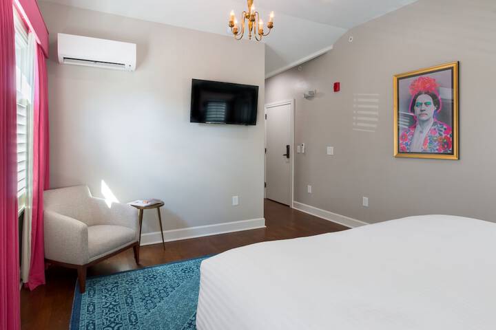 Room 125 of 166
