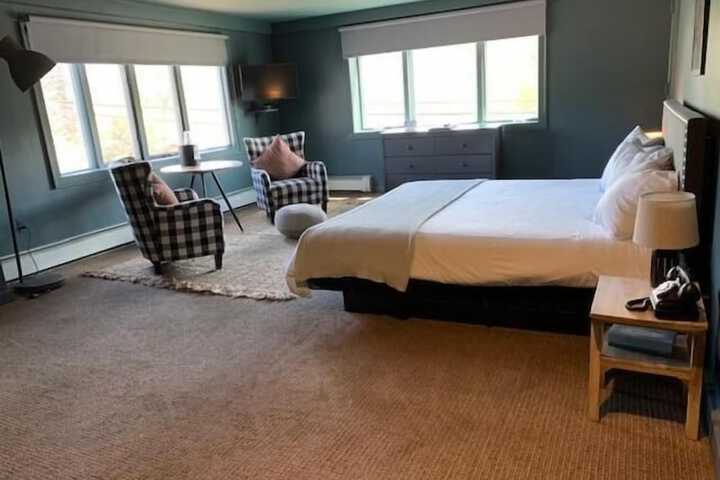 Room 29 of 42
