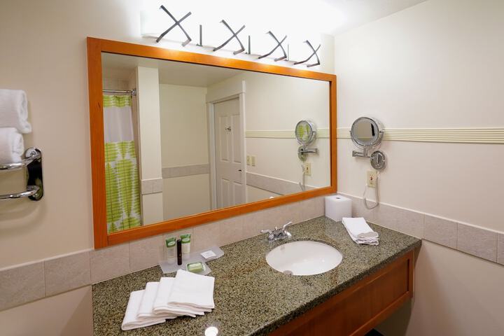 Heavenly Village Condos - Grand Residence