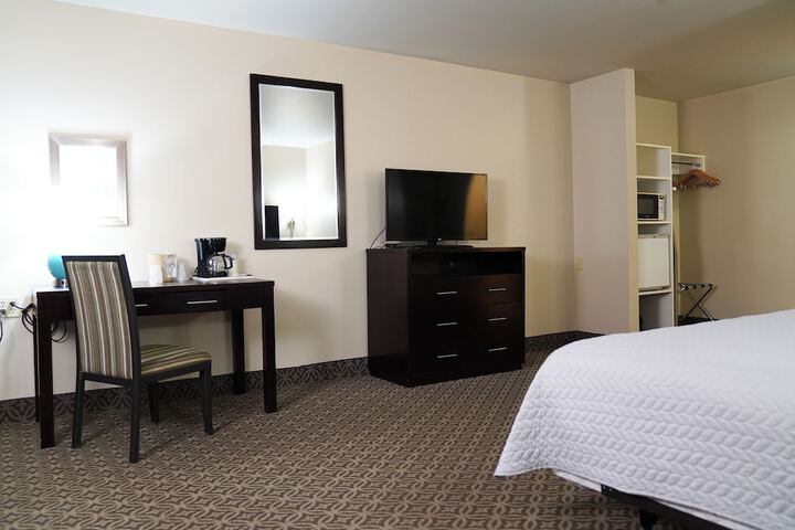 Room 13 of 49
