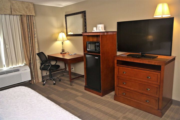 Room 10 of 15