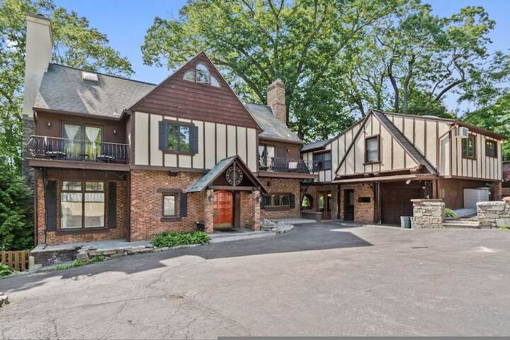 Westchester Castle Ossining