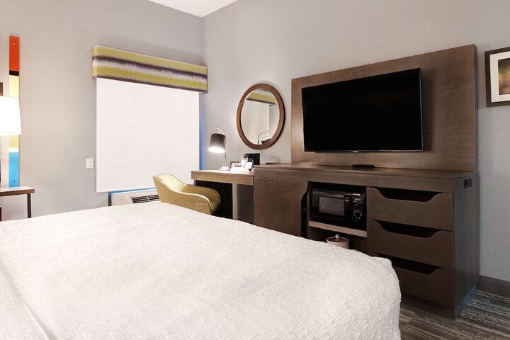 Room 15 of 39