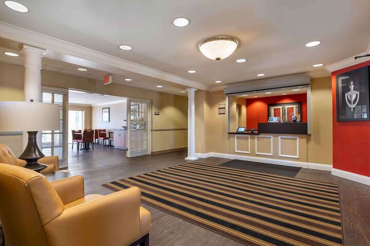 Hotel Interior 10 of 28