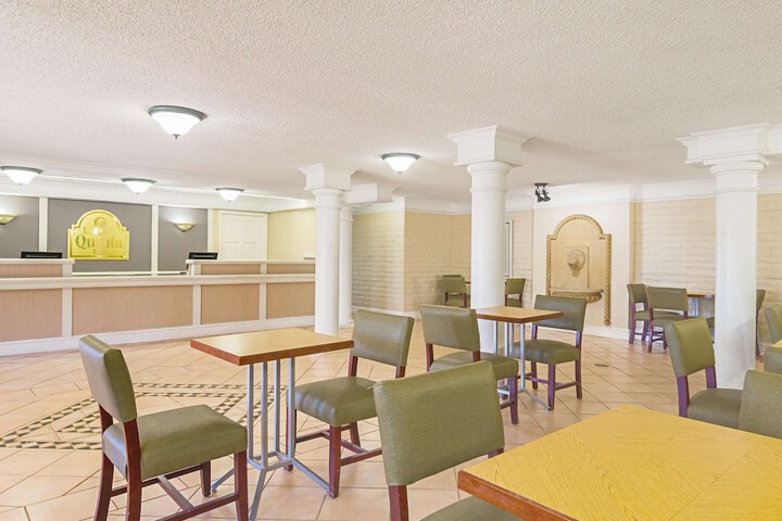 La Quinta Inn by Wyndham Denver Northglenn