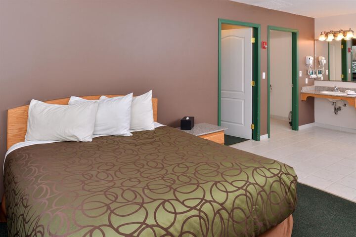 Room 31 of 39