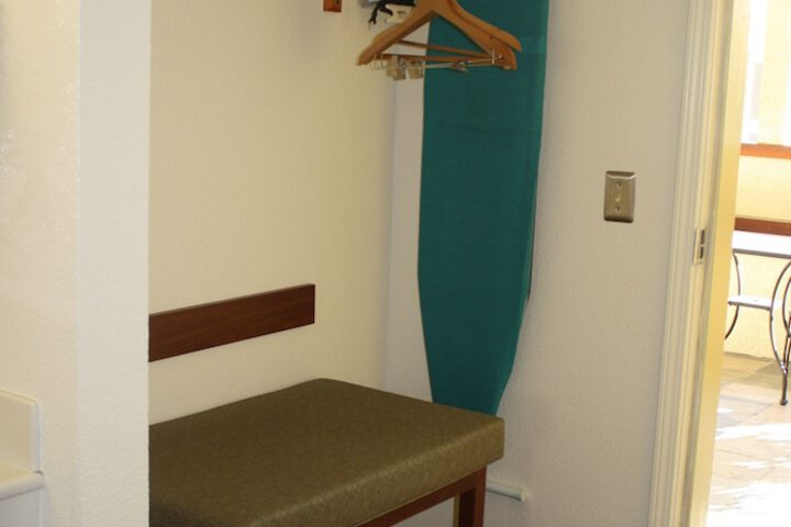 Room 46 of 66