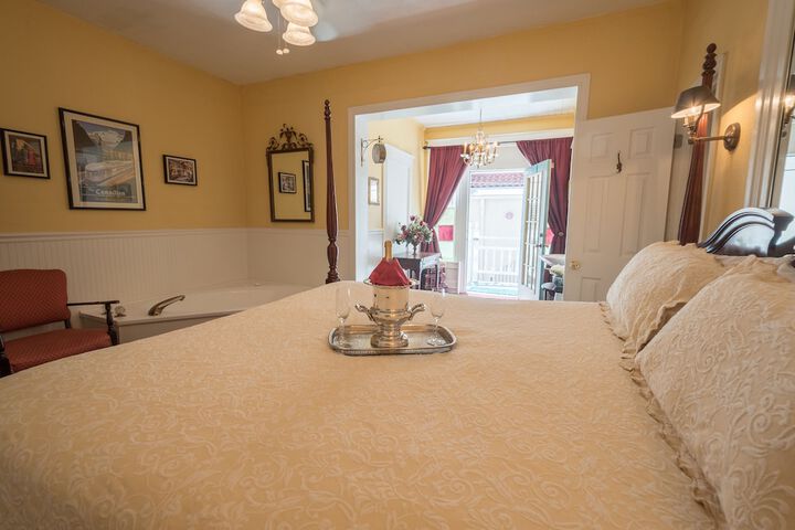Room 12 of 31