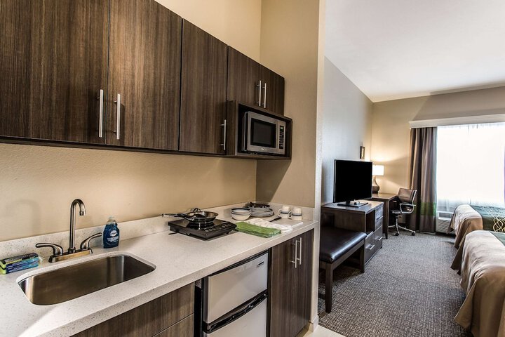 Comfort Inn & Suites Snyder