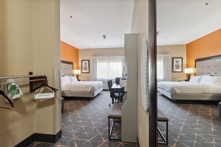 Room 21 of 51