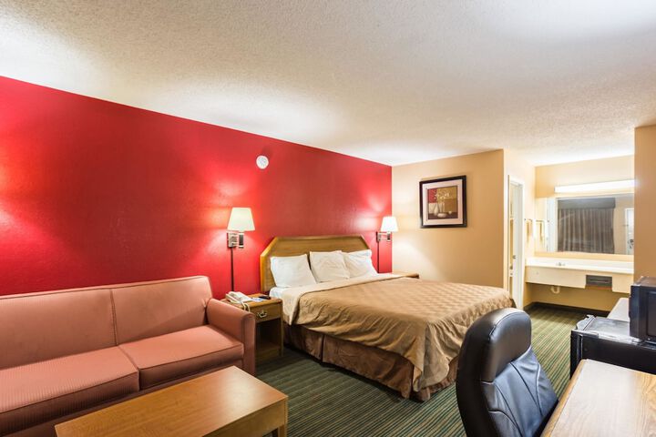 Room 14 of 29