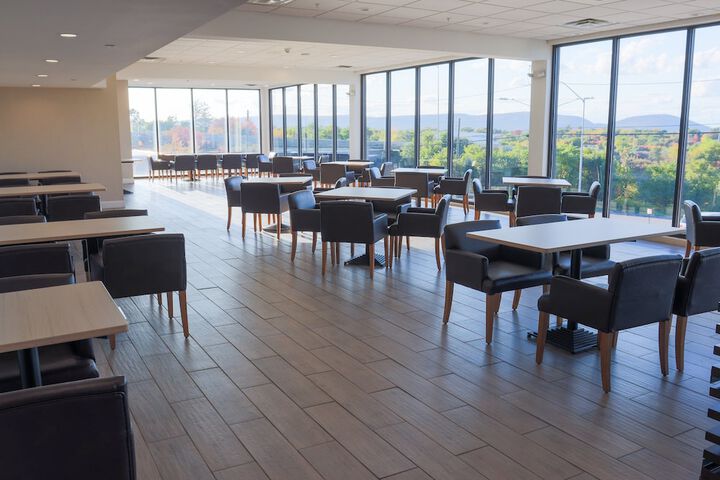 Holiday Inn Scranton East - Dunmore by IHG