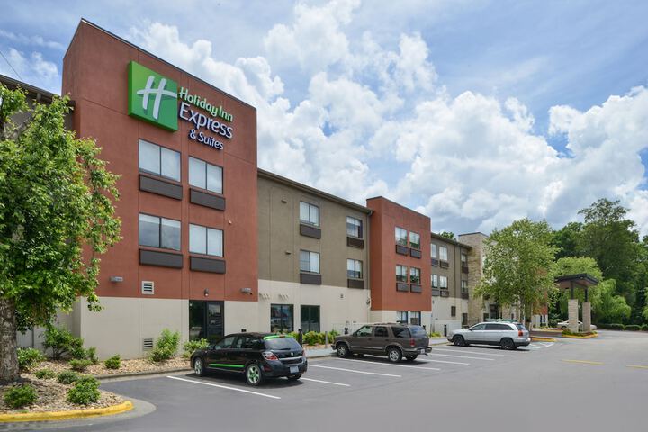 Hotel 7 of 56