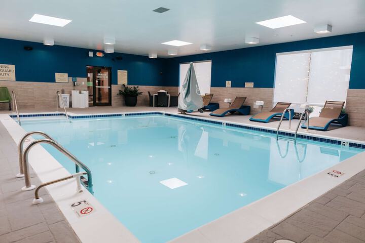 Pool 10 of 94