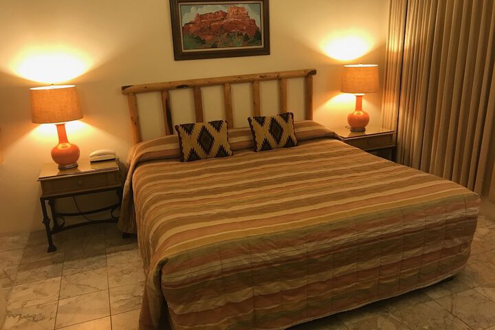 Room 18 of 60