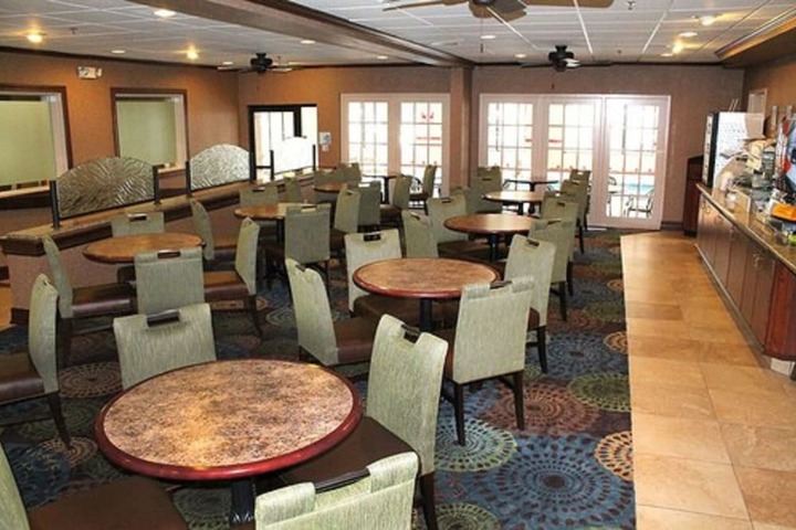 Spark by Hilton Paducah