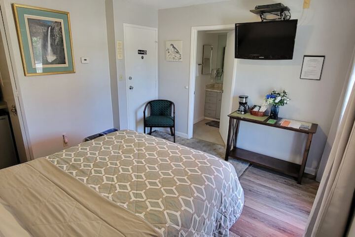 Room 35 of 71