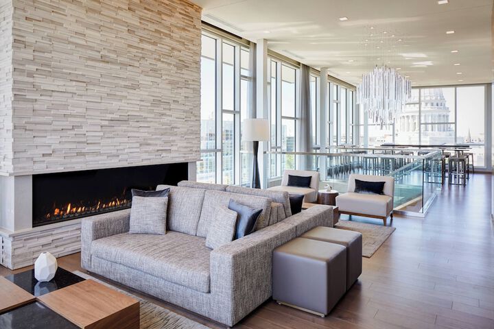 AC Hotel by Marriott Madison Downtown