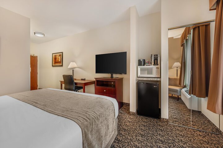 Quality Inn & Suites