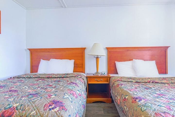 Room 18 of 36