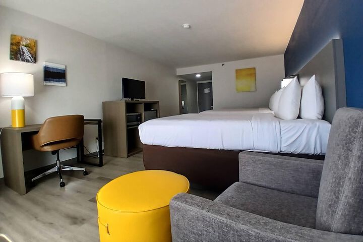 Comfort Inn Marion near Downtown & Blue Ridge PKWY