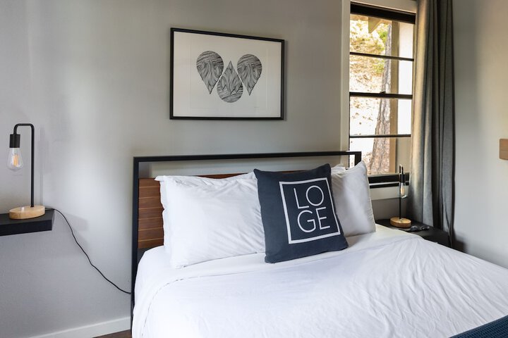 Room 15 of 29