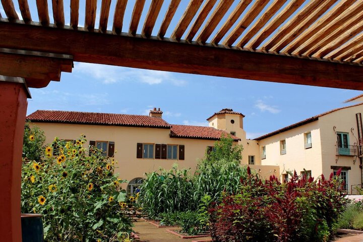 La Posada Hotel