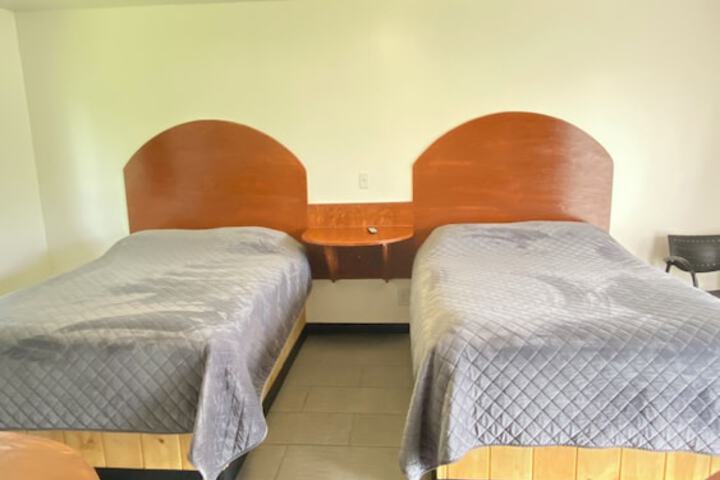 Room 29 of 35